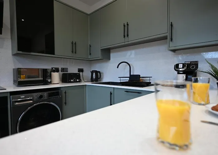 Luxury Two Bed Apartment - Cardiff City Centre