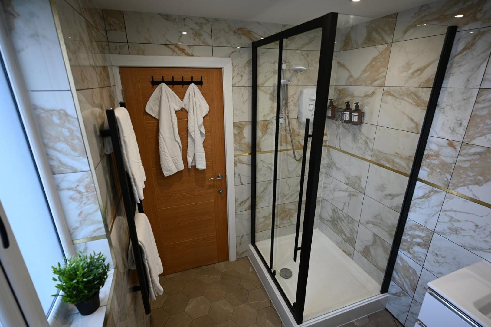 Apartment Luxury Two Bed - Centre